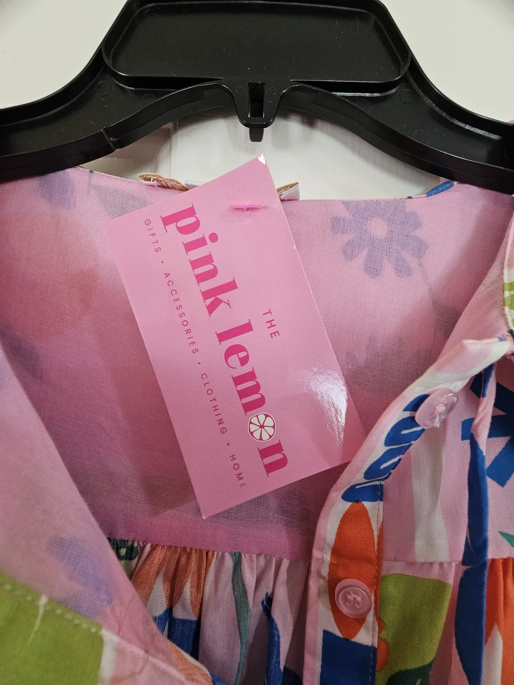 Karlie Pink Floral Graphic Peasant Blouse with Statement Collar Size Large - Picture 2 of 6